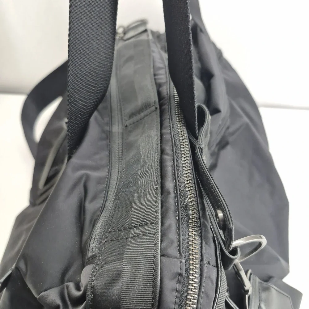 Lululemon Keep It Classy Duffel Bag Black Nylon Gym Weekender Blue Paisley